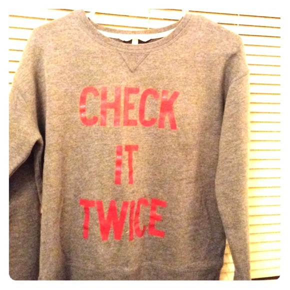 Clearing out closet - Picture 1 of 2